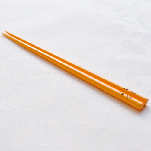 「席札お箸 irodori 橙[だいだい](スタンダードシリーズ)」結婚式、披露宴のギフト、引出物、席札として名入れ箸をお使い下さい。